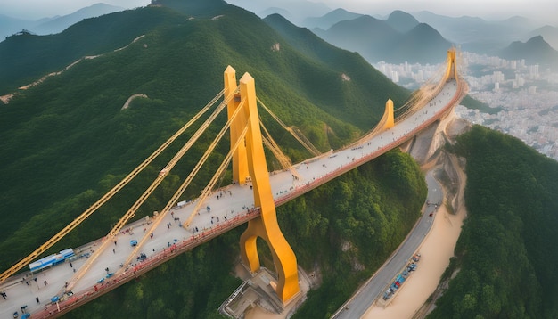 un ponte con un ponte giallo sullo sfondo