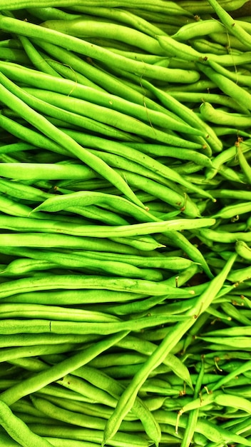 un primo piano di un pisello verde