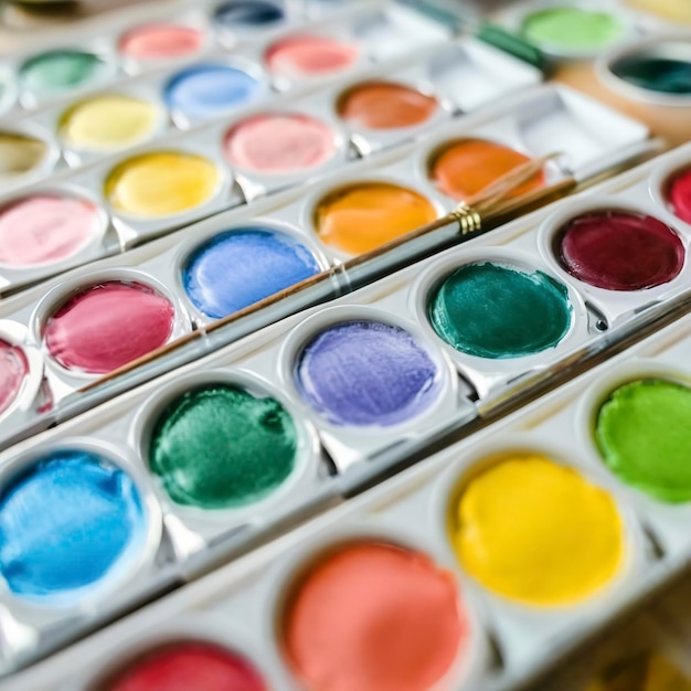 Un set di gouache colorate per dipingere con i numeri colori pastello disegnando su tela