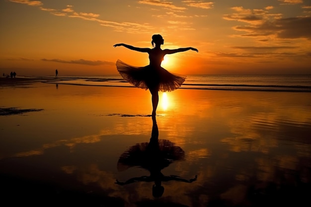 Una ballerina si staglia contro un tramonto.