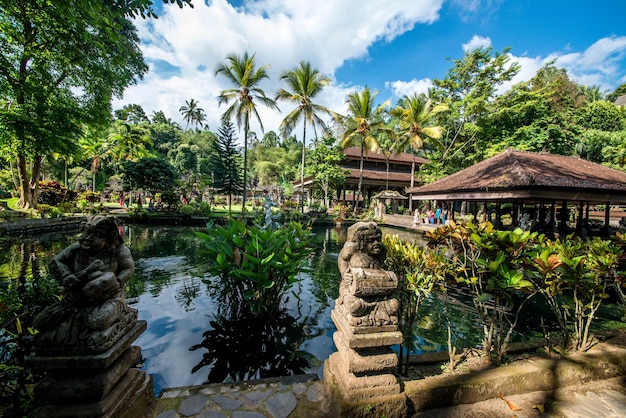 Una bella vista del tempio di Gunung Kawi Sebatu situato a Bali Indonesia