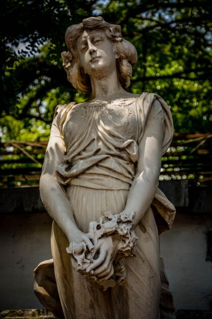 Una bella vista delle statue del cristianesimo situate a San Paolo in Brasile