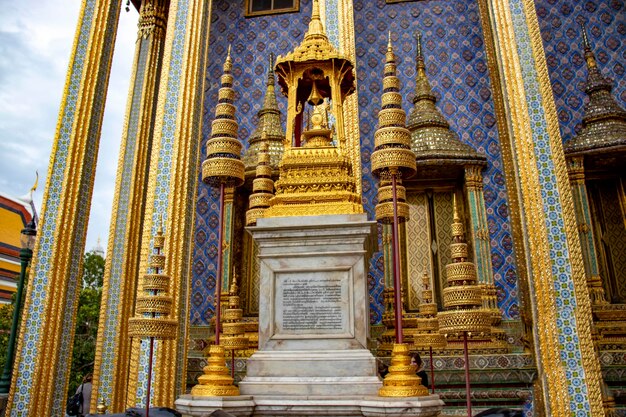 Una bellissima vista del Grand Palace il Tempio di Wat Phra Kaew a Bangkok in Thailandia