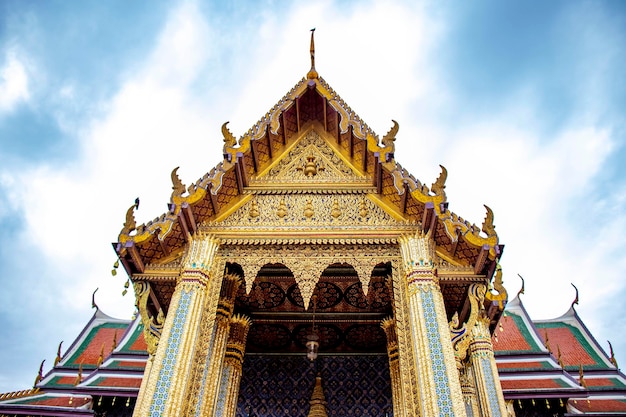 Una bellissima vista del Grand Palace il Tempio di Wat Phra Kaew a Bangkok in Thailandia