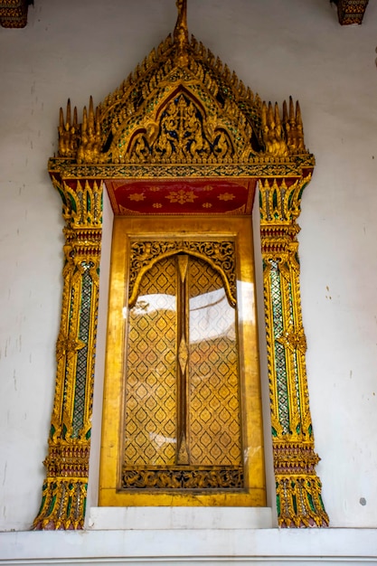 Una bellissima vista del Grand Palace il Tempio di Wat Phra Kaew a Bangkok in Thailandia