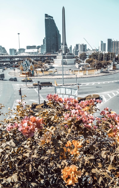 Una bellissima vista del Monumento alla Vittoria situato a Bangkok in Thailandia