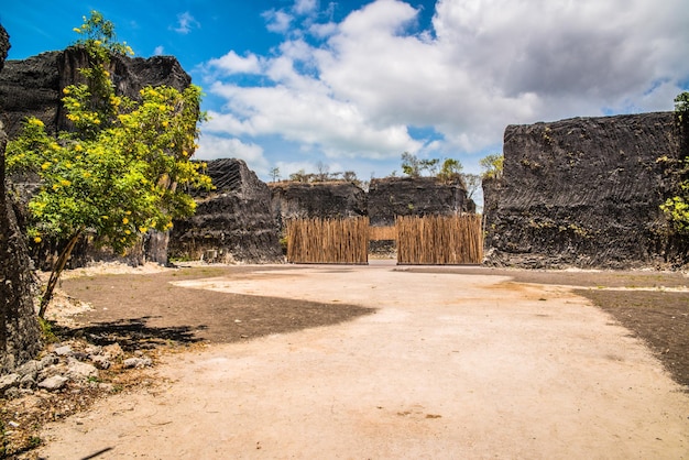 Una bellissima vista del Parco GWK Garuda Wisnu Kencana situato a Bali Indonesia