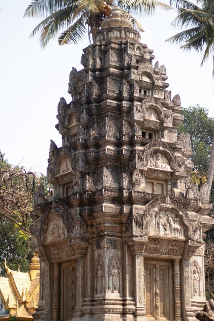 Una bellissima vista del tempio buddista situato a Siem Reap in Cambogia