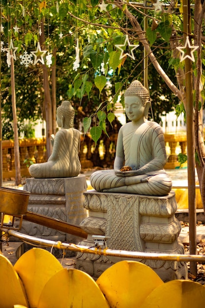 Una bellissima vista del tempio buddista situato a Siem Reap in Cambogia