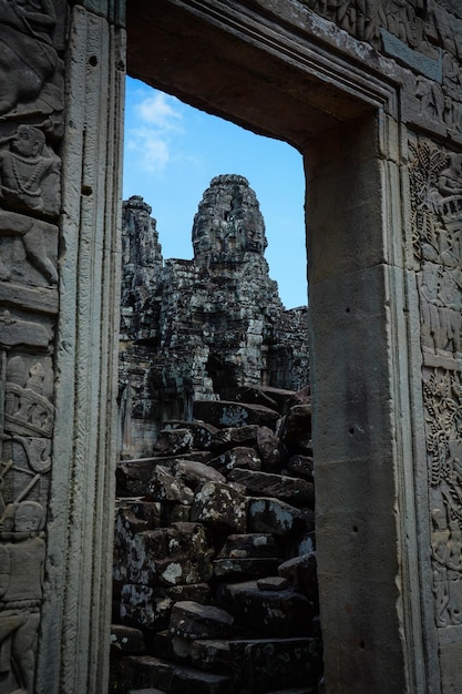 Una bellissima vista del tempio di Angkor Wat situato a Siem Reap in Cambogia