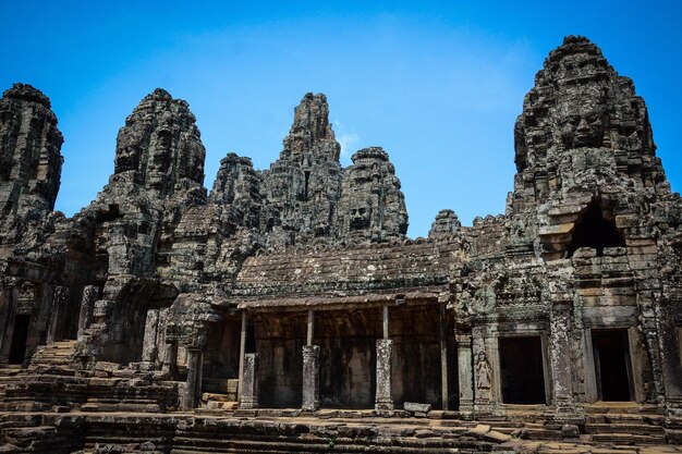 Una bellissima vista del tempio di Angkor Wat situato a Siem Reap in Cambogia