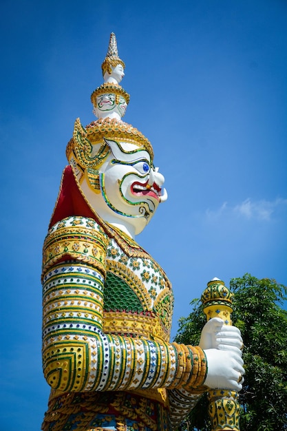 Una bellissima vista del tempio Wat Arun situato a Bangkok in Thailandia