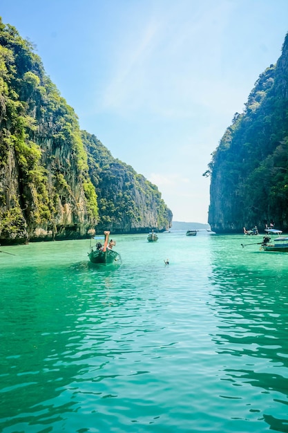 Una bellissima vista dell'isola di Phi Phi situata in Thailandia