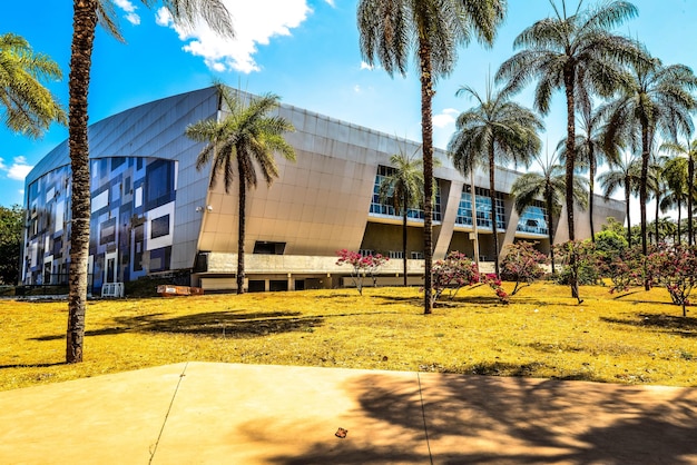 Una bellissima vista dell'Ulysses Guimaraes Convention Center situato a Brasilia, Brasile