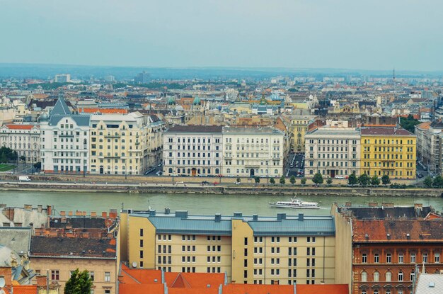 Una bellissima vista della città di Budapest situata in Ungheria