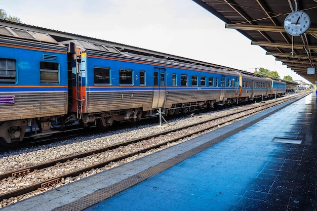 Una bellissima vista della stazione ferroviaria di Bangkok situata a Bangkok in Thailandia