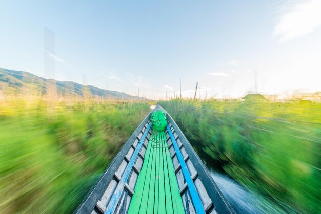 Una bellissima vista panoramica del Lago Inle in Myanmar