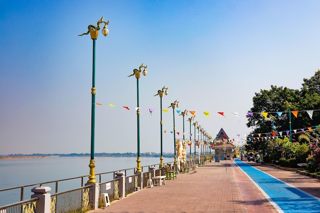 Una bellissima vista panoramica della città di Nong Khai in Thailandia