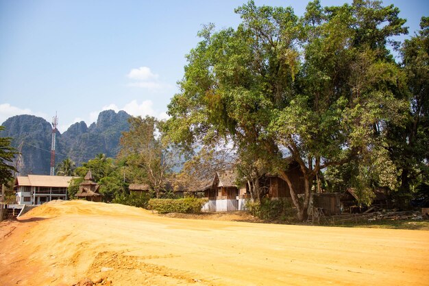 Una bellissima vista panoramica di Vang Vieng in Laos