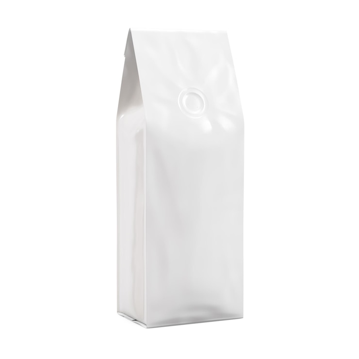 Una borsa di caffè bianca isolata su uno sfondo bianco