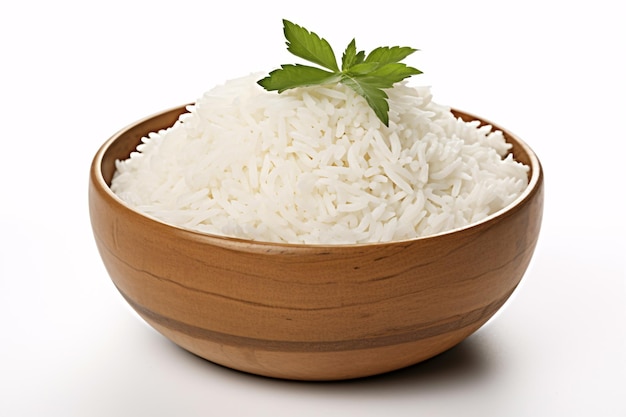 Una ciotola di aromatico riso Basmati isolato su bianco che simboleggia la deliziosa cucina asiatica