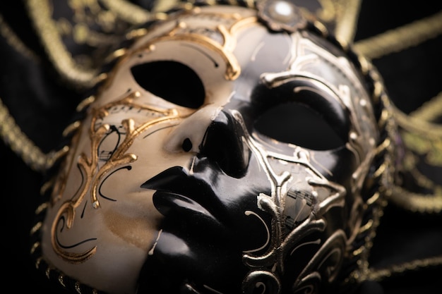 Una maschera di carnevale veneziana da vicino. Simbolo del Carnevale di Venezia