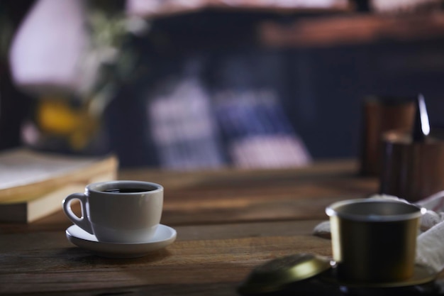 Una pausa confortevole con un caffè profumato