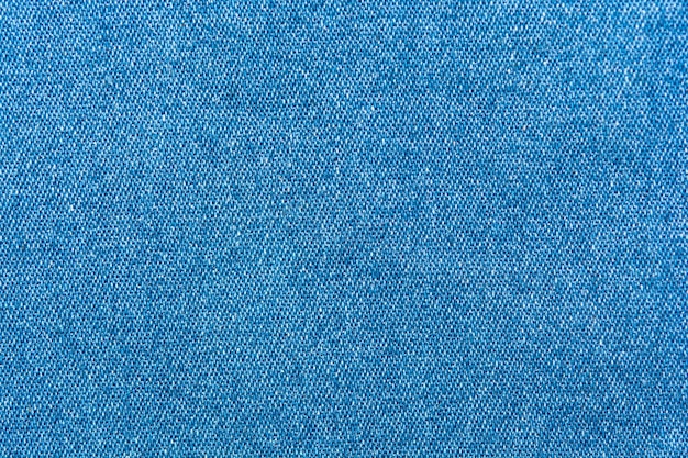 Una ripresa completa della parete blu.