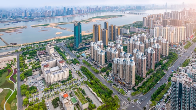 Una vista a volo d&#39;uccello del paesaggio architettonico urbano a Nanchang
