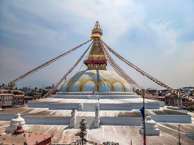 Una vista dello stupa boudhanath a kathmandu, nepal