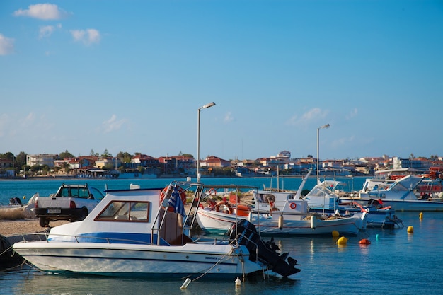 Una vista di un porto di Zante, Grecia, Summer day