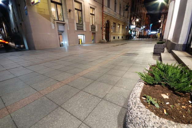 Uno sguardo alla città di notte