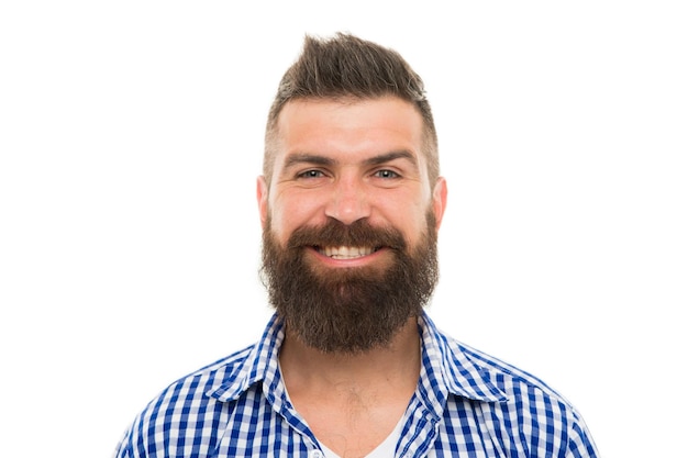 Uomo barbuto sorridente Hipster con baffi e barba faccia felice espressione Concetto di felicità Salute psicologica Felice ragazzo emotivo Intelletto emotivo Uomo felice su sfondo bianco