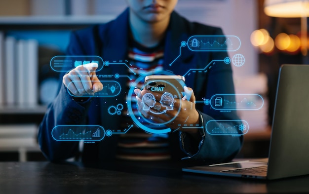 Uomo che utilizza chatbot in computer e tablet intelligenza intelligente AiChat con intelligenza artificiale sviluppata da OpenAI genera robot di tecnologia futuristica nel sistema online luce al neon nel tempo oscuro xA
