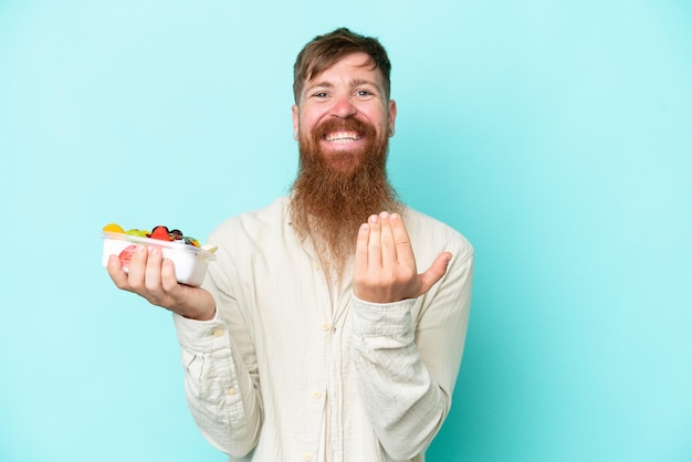 Uomo rosso con la barba