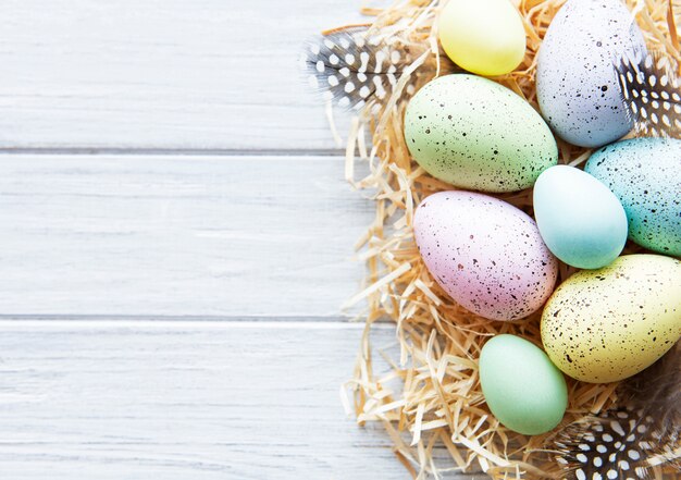 Uova di Pasqua colorate