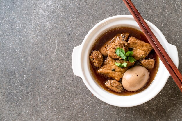 uova sode nel sugo dolce con tofu