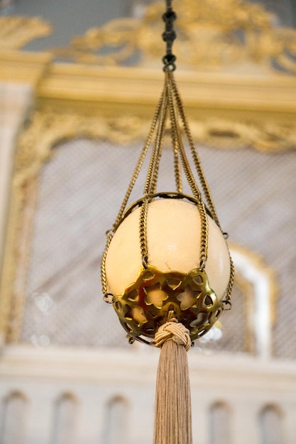 Uovo di struzzo trovato nelle moschee di fabbricazione ottomana