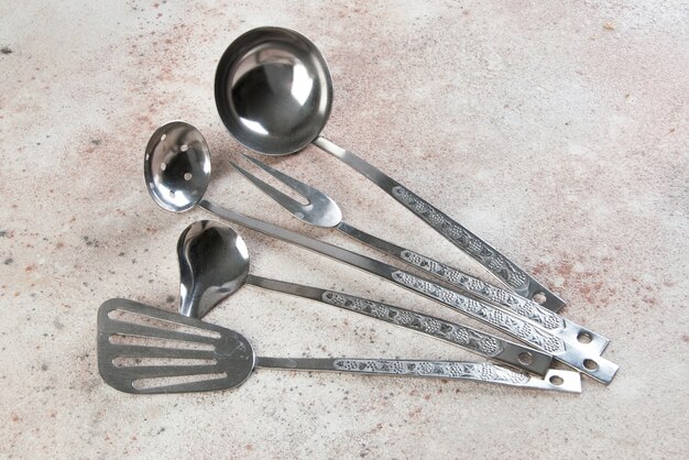 Utensile da cucina vintage in metallo