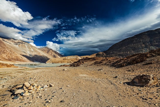 Valle di Nubra in himalaya ladakh india