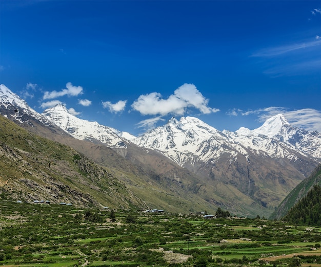 Valle in Himalaya