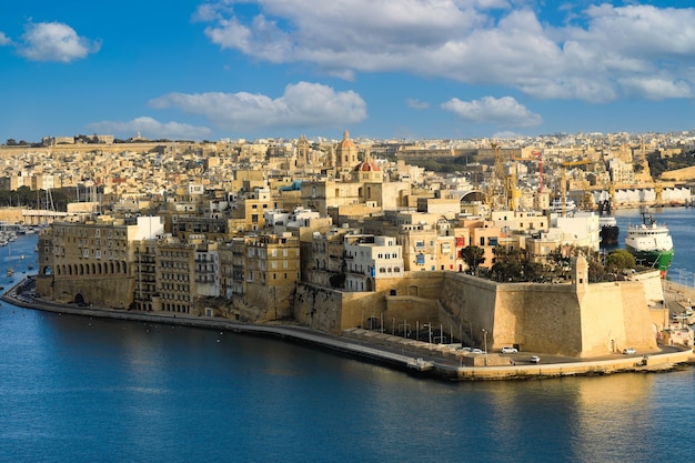 Valletta, Malta. Grande vista sul porto, Senglea da Upper Barrakka Gardens