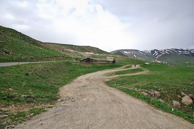 Vardenyats Pass nelle montagne del Caucaso, Armenia