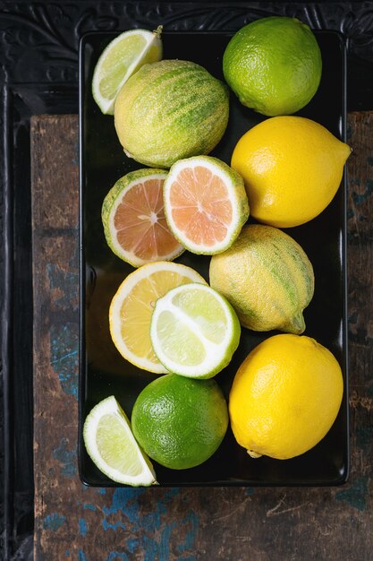 Varietà di agrumi con limone tigre