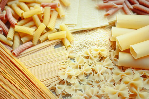 varietà di piatti di pasta italiana