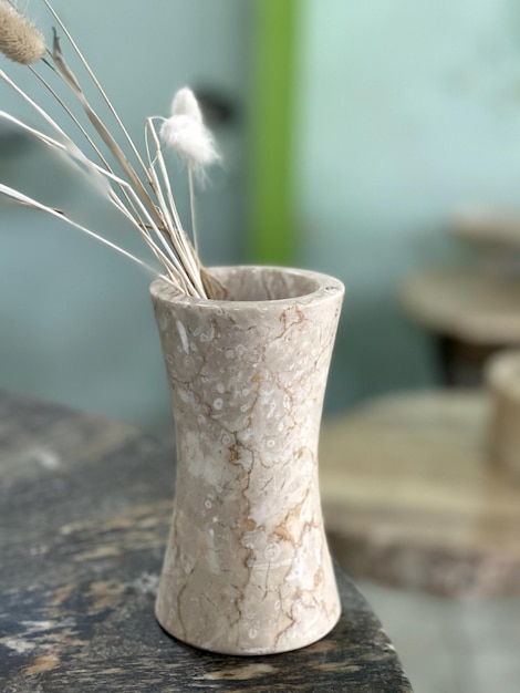 vaso di marmo. un oggetto unico per l'interno