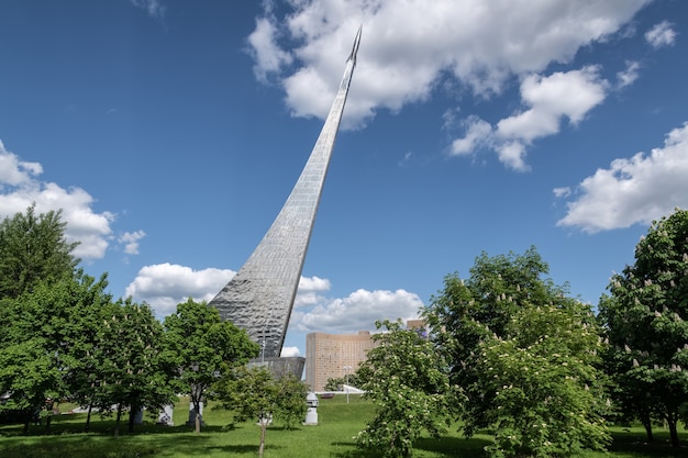 VDNH Il Museo della Cosmonautica Lanciati tra gli alberi Russia Mosca