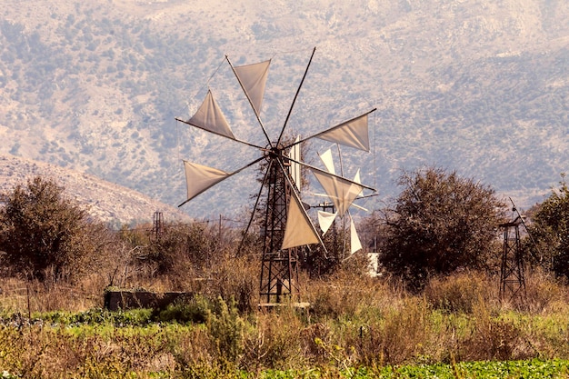 Vecchi mulini a vento Lassithi isola di Creta Grecia