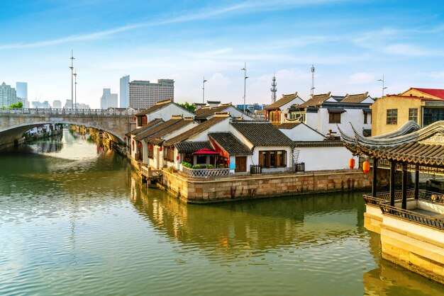 Vecchia città scenica storica Wuzhen, Cina