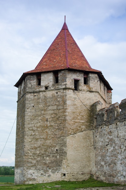 Vecchia fortezza sul fiume Dnestr in città Bender